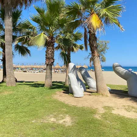Costa Del Sol Seaside - 5 Mins From Apartment Fuengirola